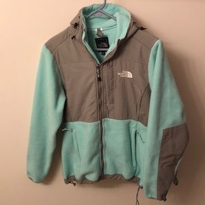 North Face Seafoam Green Fleece Jacket sz M
